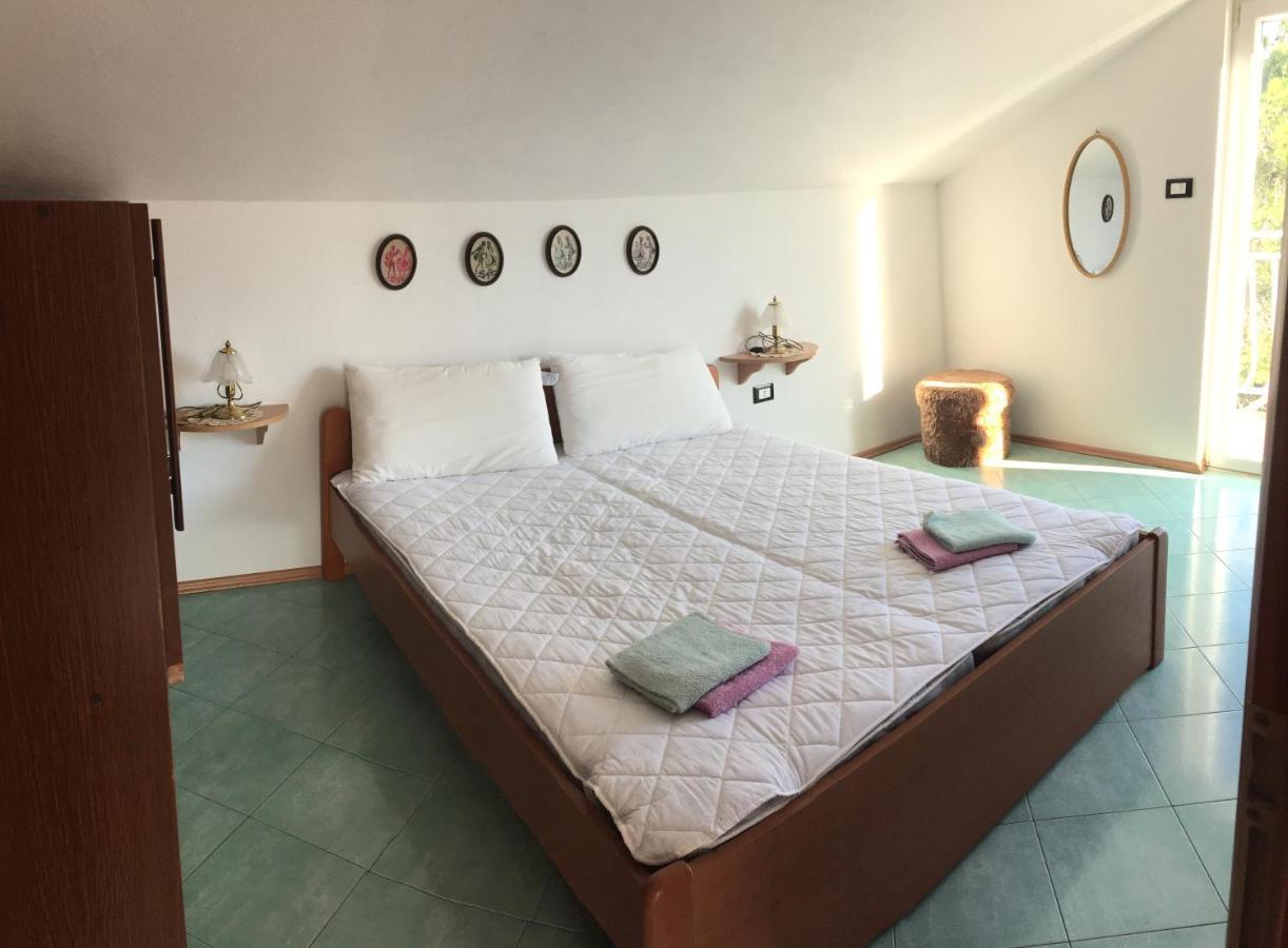 Lipovac Resort Ficus Bilice Eksteriør bilde
