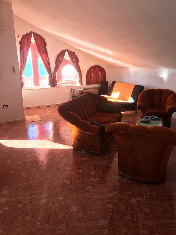 Lipovac Resort Ficus Bilice Eksteriør bilde