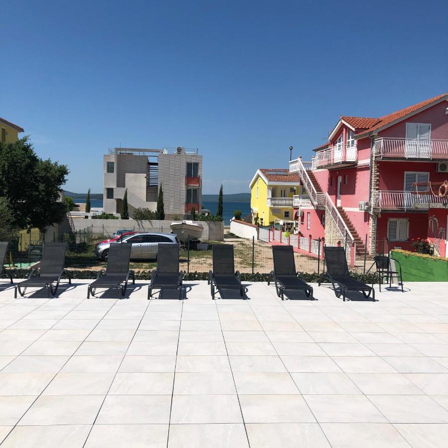 Lipovac Resort Ficus Bilice Eksteriør bilde